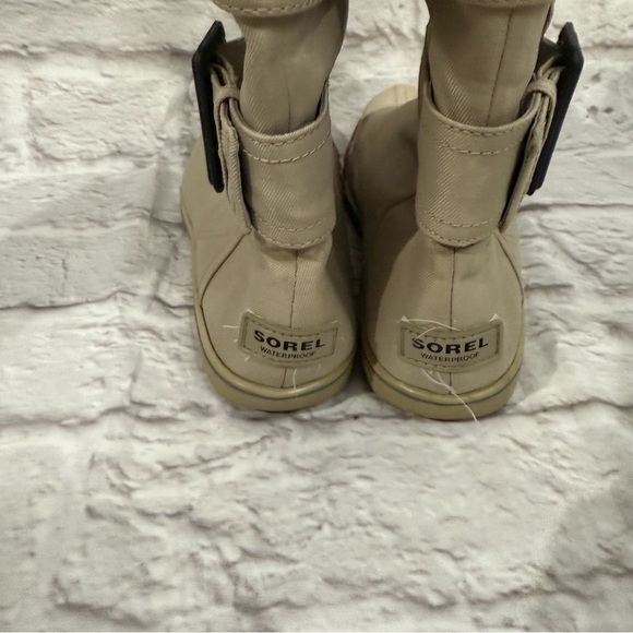 Sorel Milano Breve NL1741-102 Boot Women's 5.5 Beige Off White Waterproof - Picture 5 of 9